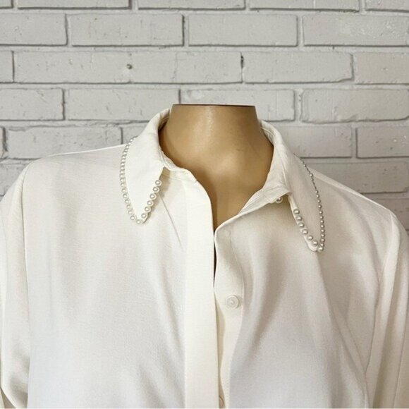 Zara White Pearl Lapel Crepe Shirt NWT Size L • Hidden Buttons • Elegant Blouse - Picture 2 of 9
